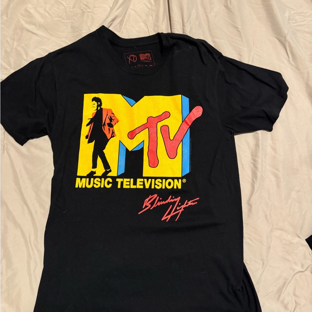 Blinding Lights Graphic T-Shirt
